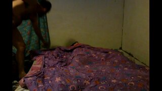 Amarrado á cama e ensinou unha lección